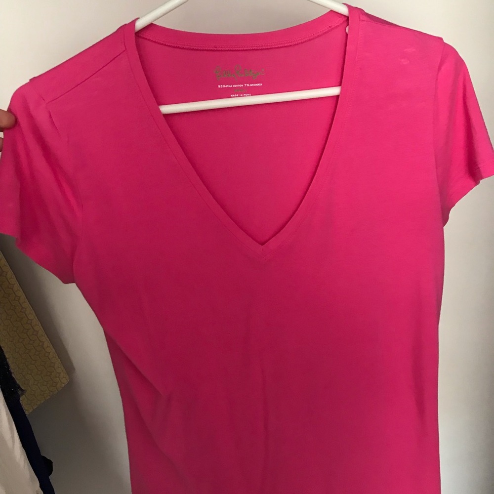 Lilly Tee!